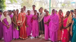93 women were sent on a training tour under the Disha Darshan program